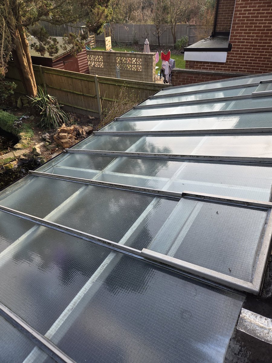 Made the crappy conservatory slightly less crap!