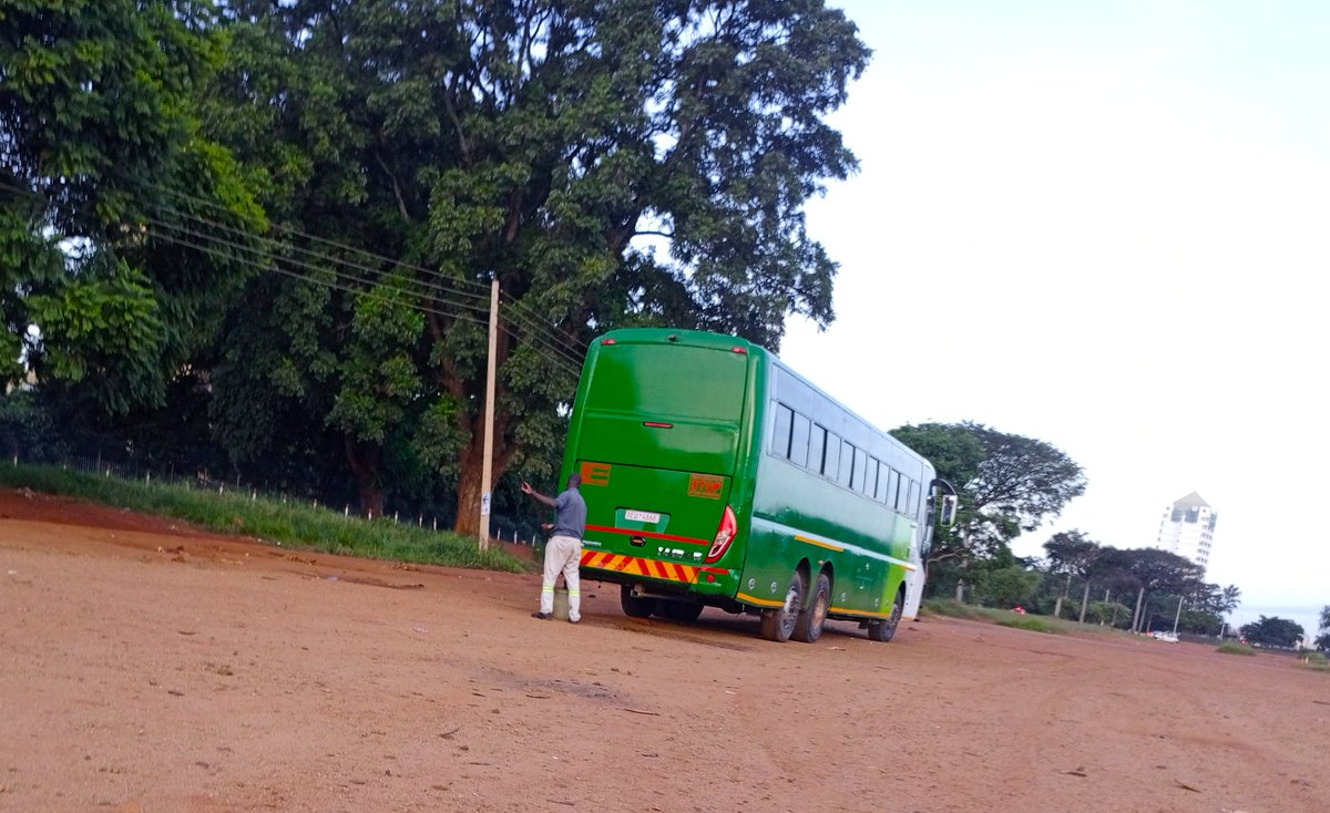ZimBuses's tweet photo. Pincode
Zhongtong Climber LCK6125D
Harare - Guruve
Freedom Square
#ZhongtongClimber https://t.co/zvWoTf5DOO