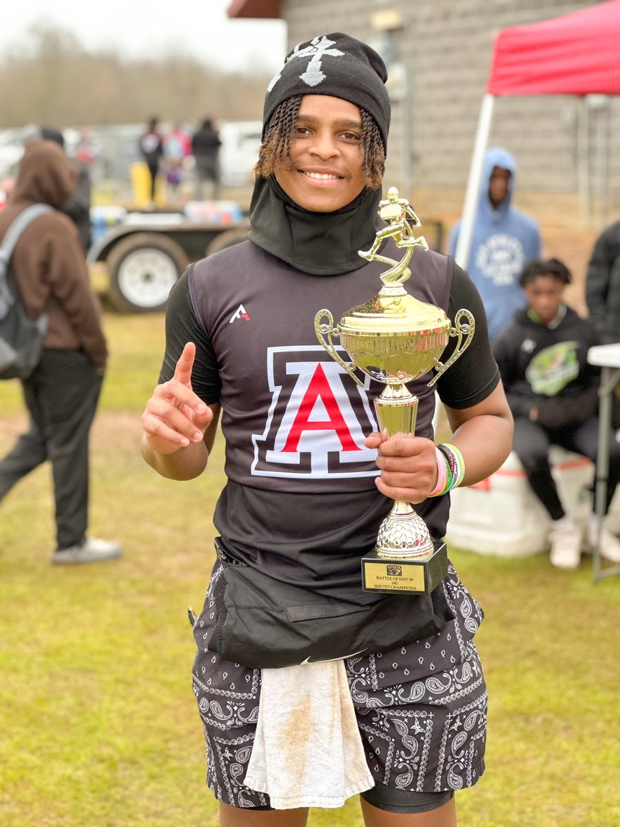 brylansinjae's tweet photo. Highlights from the Battle of exit 49 tournament📈🗣️⏳#backtobackyears #backtobacktournaments @fitnesskingWash @QBHitList @DamianDevon @QBUniverseQBU @JeritRoser @LAvsAllYall @On3Recruits @toby_lux @AlPopsFootball @MikCoppage1 @MikeRoach247 @RecruitLouisian @PrepRedzone @PrepRedzoneNext @PrepRedzoneLA @Youngbullz22 @ChadSimmons_ @samspiegs @SWiltfong_ @adamgorney @TomLoy247