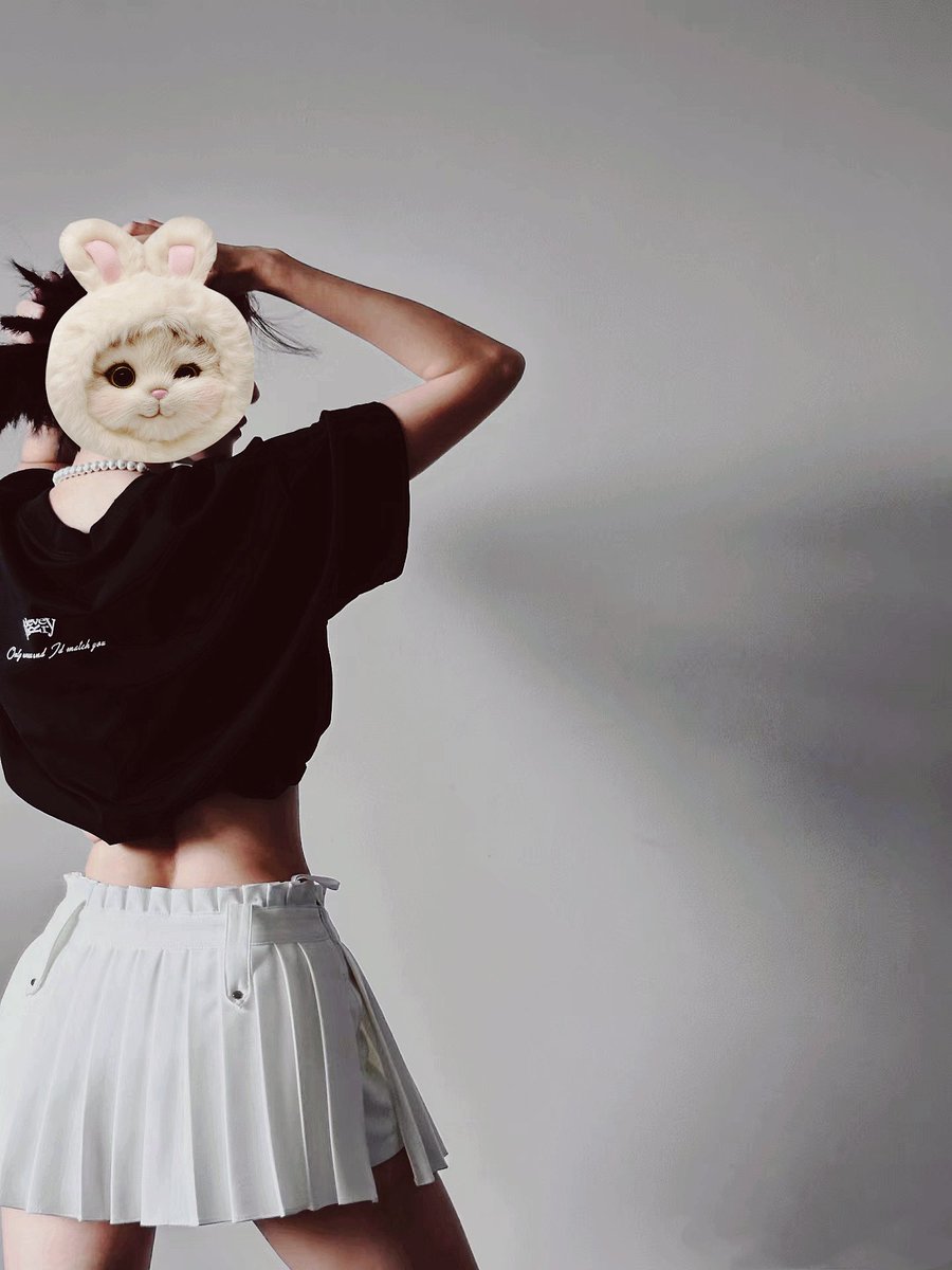 我真的很顏控 🪐
照騙、濾鏡改太兇者
請自己做好準備就謝謝惠顧
好的皮囊千篇一律
高級的養眼很重要