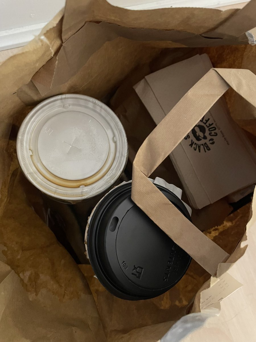 iamghastly's tweet photo. So I paid £25 for food and a coffee that arrived damaged and @UberUKI_Support refuses to refund me and instead tells me to rate the restaurant. Deeply disappointed. Avoid https://t.co/9bwFmZViNM