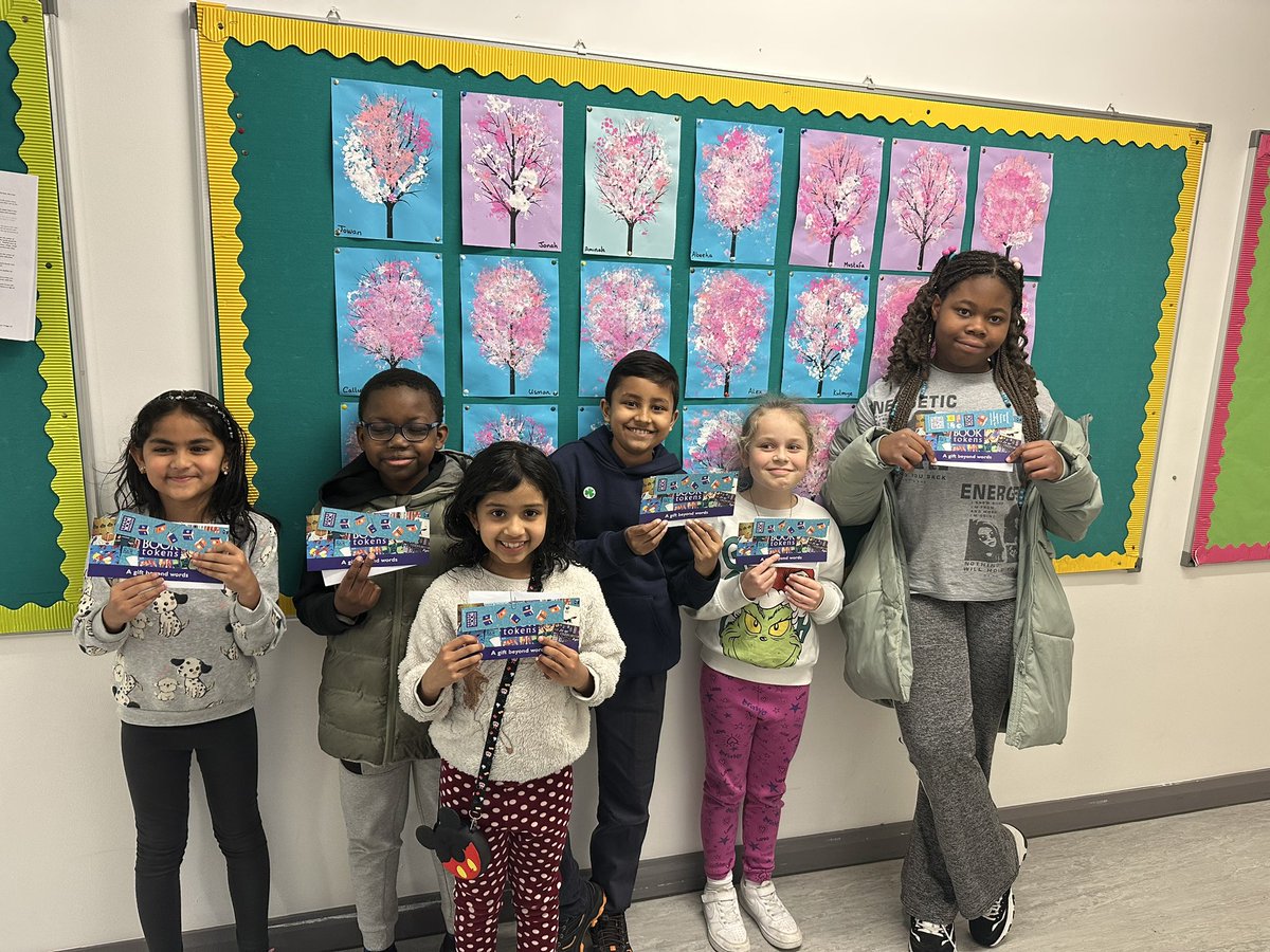 Esker ETNS (@esker_etns) on Twitter photo Congratulations to the winners of our Book Review Competition for #worldbookday2025 <a href="/WorldBookDayIE/">WorldBookDayIE</a> Here’s a selection of our winners with their National Book Tokens. Well done to all who participated. We’re very proud of everyone! Happy reading 📖 📚 Congratulations to the winners of our Book Review Competition for #worldbookday2025 <a href="/WorldBookDayIE/">WorldBookDayIE</a> Here’s a selection of our winners with their National Book Tokens. Well done to all who participated. We’re very proud of everyone! Happy reading 📖 📚