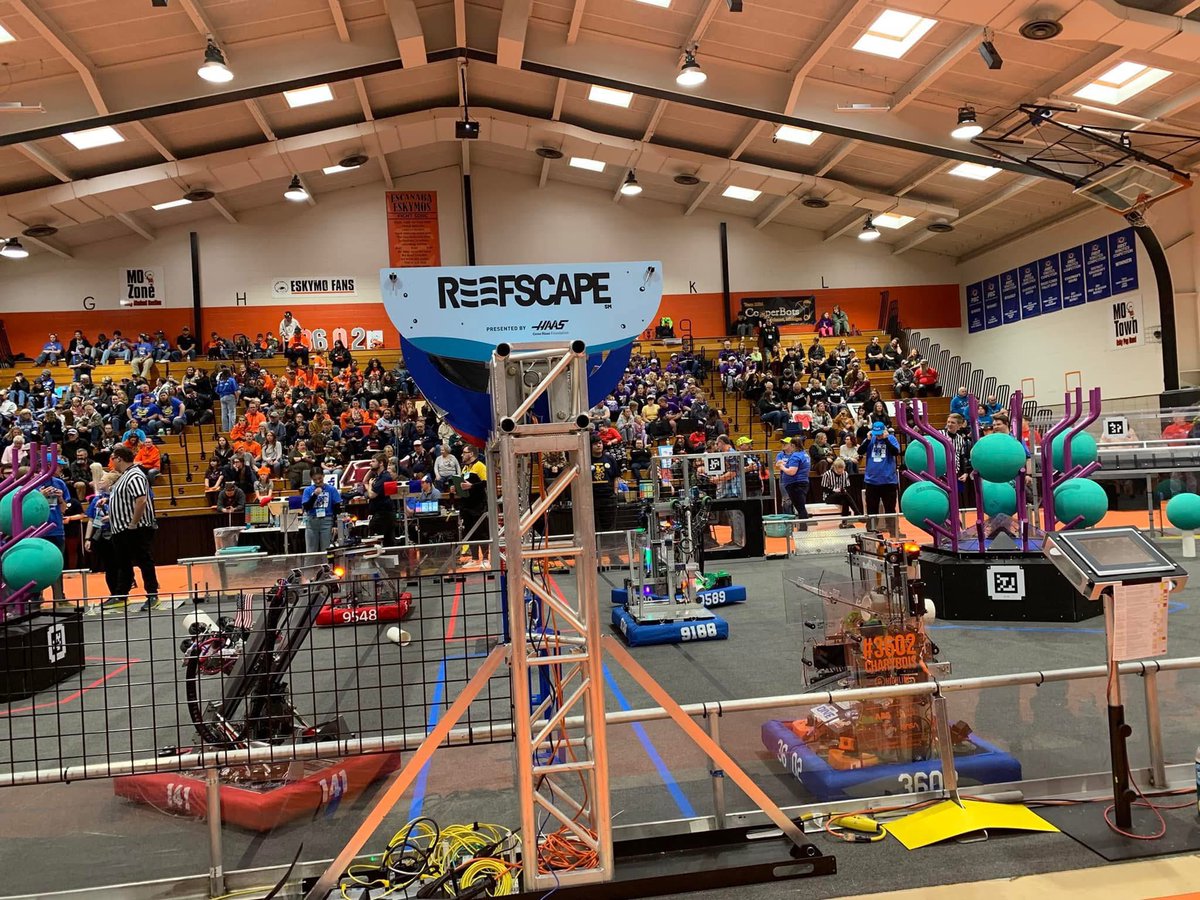 RepJackBergman's tweet image. DC ➡️ TC ➡️ Kalkaska ➡️ Bellaire ➡️ Escanaba ➡️ Watersmeet ➡️ DC. Had another incredible and busy weekend back in the District.
It was great to be back at the FIRST Robotics Competition on Saturday to see the efforts of our next generation of leaders and the work that so many…