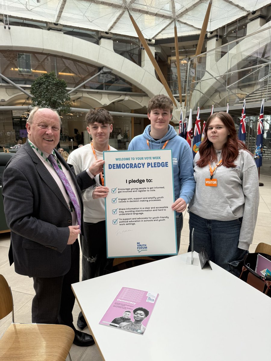 NIYF's tweet photo. 🗳️📣WELCOME TO YOUR VOTE WEEK📣🗳️

NI Youth Forum staff and members of our Electoral Commission Youth Voice Network are in London as part of Welcome To Your Vote Week!

We are meeting up with MPs to promote our Democracy Pledge 📝

1️⃣Encourage young people to get informed, get involved and register to vote.

2️⃣Engage with, support and amplify youth voices in decision-making processes.

3️⃣Share information in a clear and accessible way, avoiding misinformation and hard to understand language.

4️⃣To support and advocate for youth-friendly political education in schools and youth work settings.

A huge thank you to @JimAllister KC MP for signing our Democracy Pledge and for meeting us to discuss how we can work together to promote young people’s participation! 

#WelcomeToYourVote #GetInformedandGetInvolved #PromotingYouthVoice @ElectoralCommUK