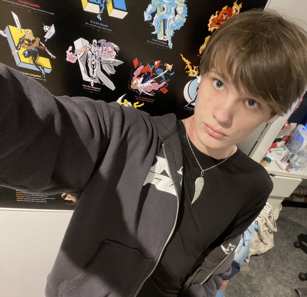 Jakey🦇 tweet media