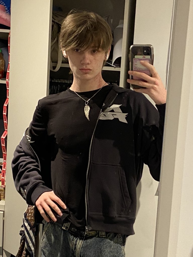 Jakey🦇 tweet media