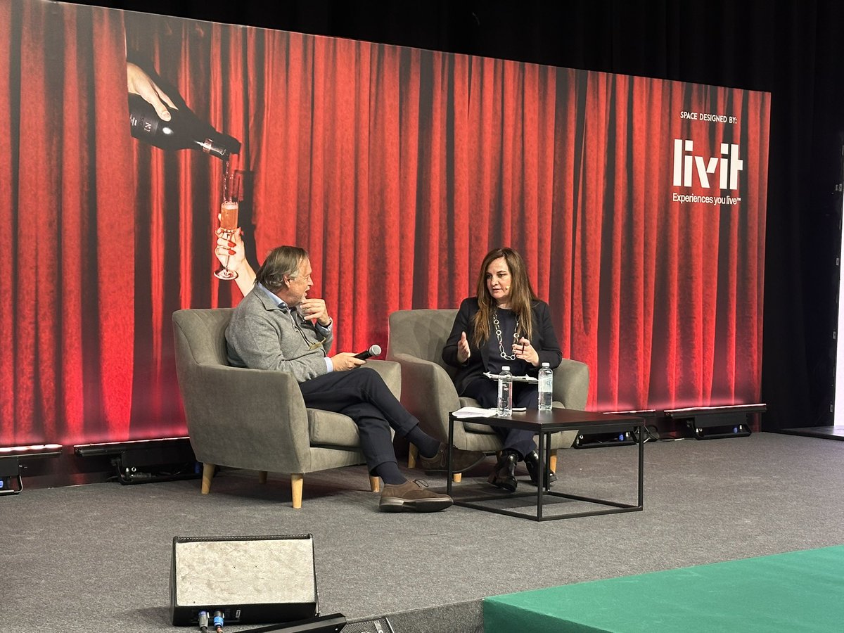 Hoy nos desplazamos a <a href="/IFEMA/">IFEMA MADRID</a> para asistir al #HIP Horeca Professional Expo. ¡Marianela Olivares de <a href="/linkers_/">Linkers</a> está al mando de mesas de debate sobre temas como la revolución tecnológica y la innovación! 🌟🍽️