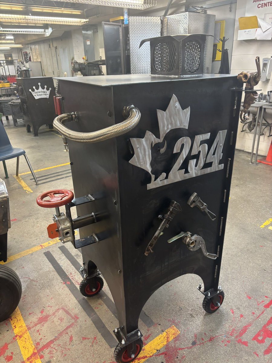 Mike Johnston tweet media