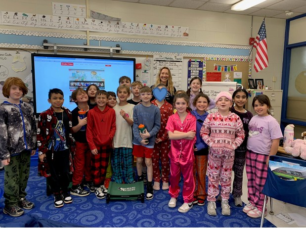 WyckoffLibrary's tweet image. I had such fun sharing some of my favorite stories with my Sicomac friends during #ReadAcrossAmerica Week! 📖🥰 @WPSSicomac @caputoteach @MsAnderson97 @sharer1416