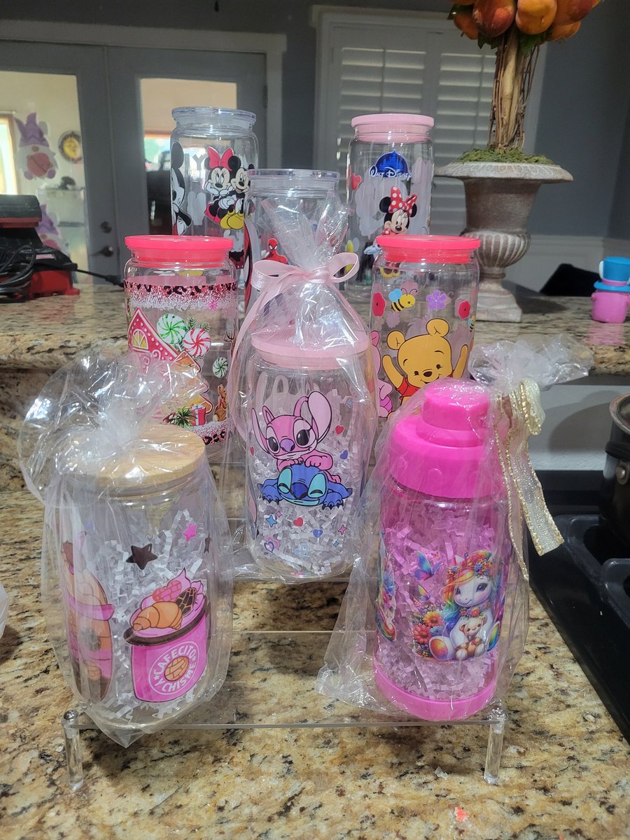 My mom sells personalized cups if anyone is interested.