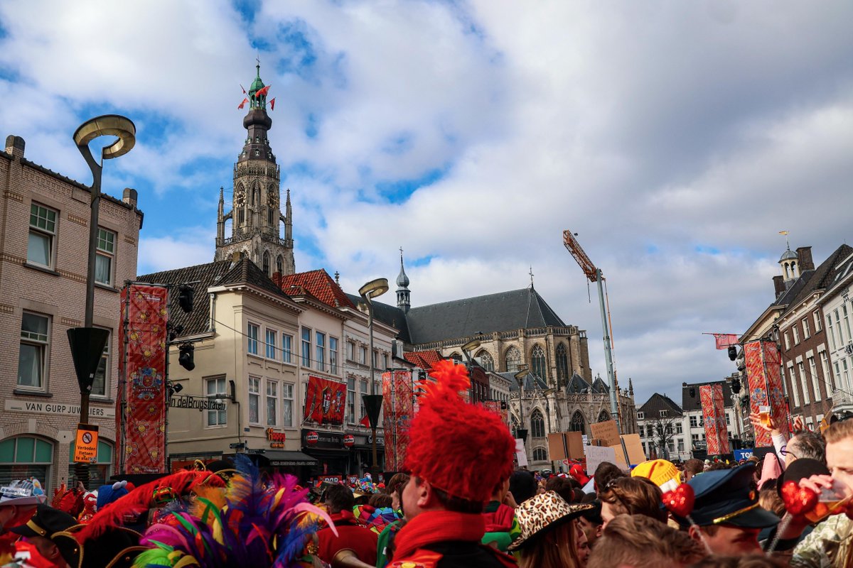 Kielegatters, we hebben jullie hulp nodig! We zijn benieuwd hoe jullie carnaval in de Bredase binnenstad hebben ervaren. Hoe vond je de drukte? Waar parkeerde je je fiets? En hoe veilig voelde je je in de binnenstad? Vertel het ons via de enquête 👉 bit.ly/41uTsy0