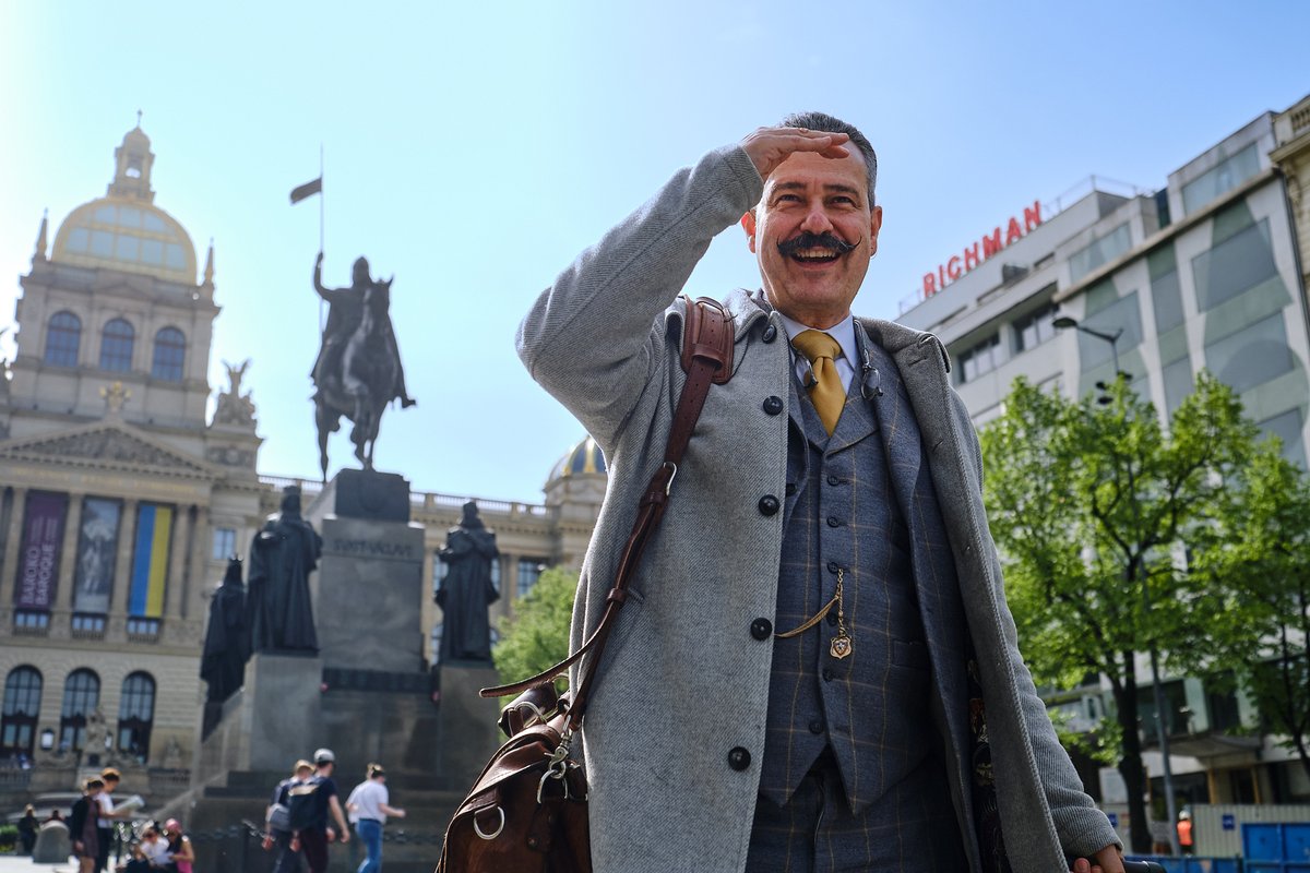 IDENTITY: A CZECH GRAPHIC DESIGN LOVE STORY 
25 March

Interested in graphic #design? Don't miss the UK Premiere of this charming and educative #film tracing the evolution of Czech design through the eyes of NY-based auctioneer and collector <a href="/NichoLowry/">Nicholas D. Lowry</a>.
🎫bit.ly/Identity_film_…