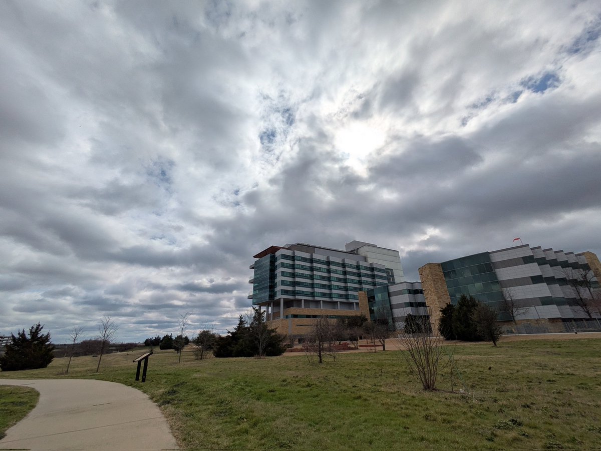 SamObiWon's tweet photo. Got one of our longer walks in a while - 6 miles & hit our best times for a paced walk: 1 mile/15 min.
Gray skies with hints of sun captured our mood well. The creeks & water ways were scenic after a day of rain.
#scenesfromawalk
#LegacyTr
#SundaySabbath https://t.co/VYsPsz89QB