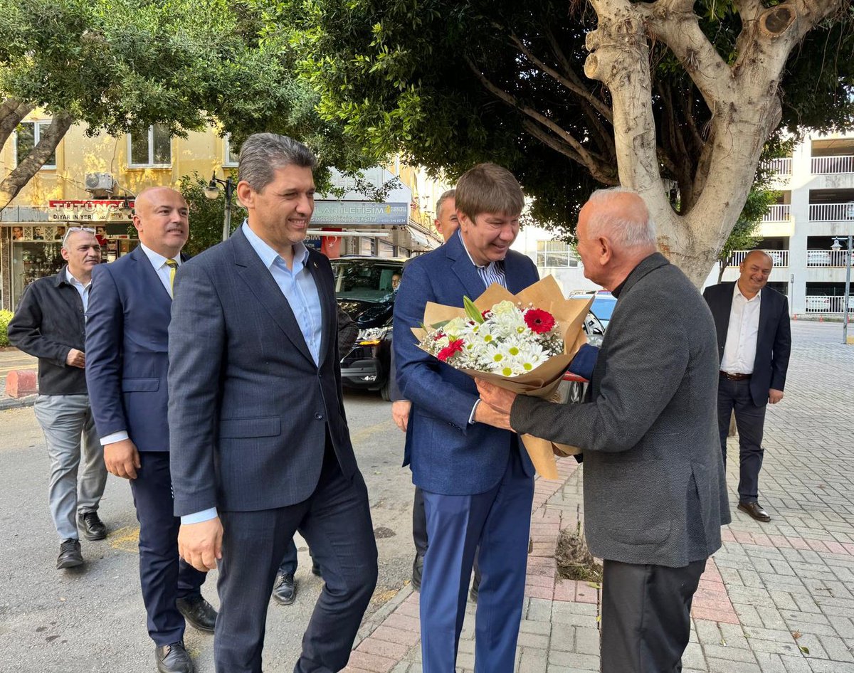 menderesturel's tweet photo. Alanya'da ikinci ziyaretimiz Esnaf ve Sanatkarlar Odası.

Nuri Demir başkanımız ve yönetimiyle birlikteyiz. https://t.co/wCKDkKjMdd