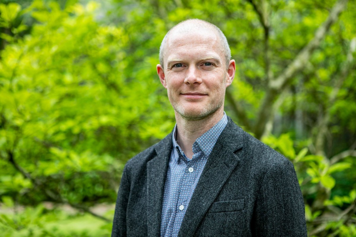 Dublin City University (@dcu) on Twitter photo What's the Irish for catfish? Dr Gearóid Ó Cleircín from <a href="/FiontarGaeilge/">Fiontar & Scoil na Gaeilge (DCU)</a> spoke to <a href="/RTEBrainstorm/">RTÉ Brainstorm</a> about how new Irish words are created. Read more here: launch.dcu.ie/3QNflE8 #RTEBrainstorm What's the Irish for catfish? Dr Gearóid Ó Cleircín from <a href="/FiontarGaeilge/">Fiontar & Scoil na Gaeilge (DCU)</a> spoke to <a href="/RTEBrainstorm/">RTÉ Brainstorm</a> about how new Irish words are created. Read more here: launch.dcu.ie/3QNflE8 #RTEBrainstorm
