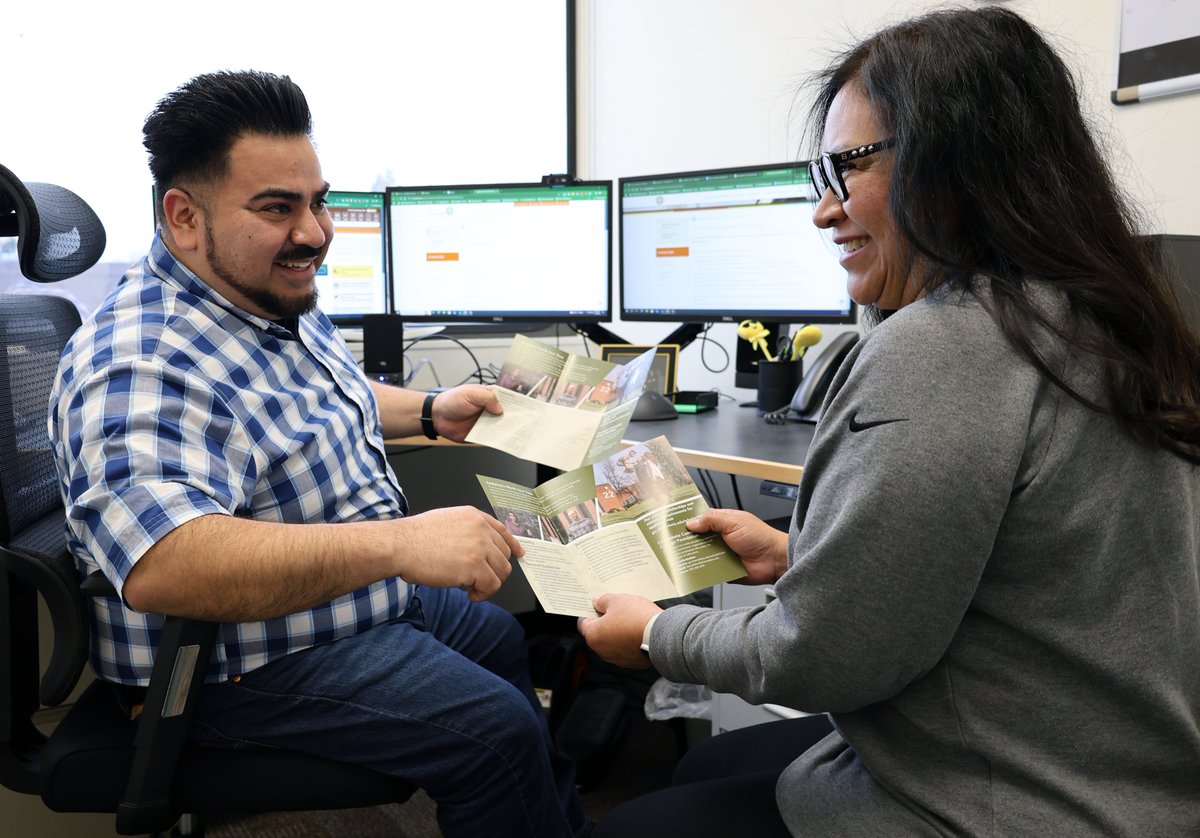 Need help with your Chemeketa  Foundation  Scholarship application? Stop by and see Juan Saldaña, our scholarship coordinator—he’ll answer your ??s and guide you through!
 (Salem , Bldg. 5, Rm 264):
🗓️ Tues, March 18 | 9 AM–12 PM &amp; 2–5 PM
🗓️ Mon, March 24 | 9 AM–12 PM &amp; 2–5 PM