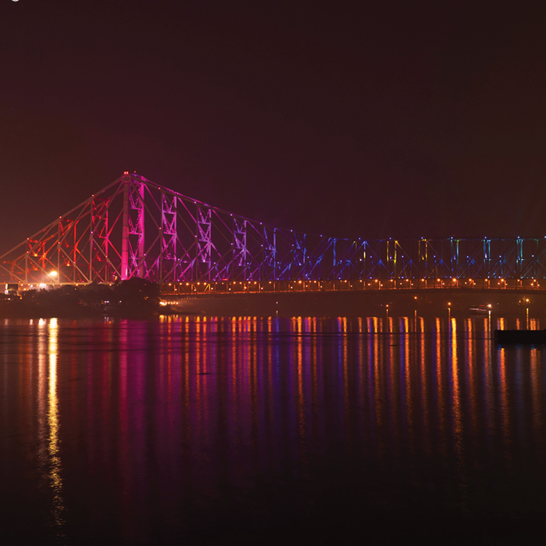 ColorKinetics's tweet photo. Starting the week off right with some light traveling 😎🌎✈️
Want to travel more? Click here >> https://t.co/wsi9KqxUDu
#ColorKinetics #architecturallighting #lightingdesign #citytour https://t.co/Vb5aFfPkb9