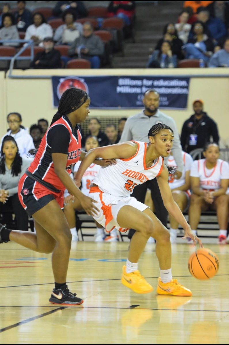 2025 OSSAA Class 6A-3A State Tournament
#TheLastDanceAtTheBigHouse MONDAY

Class 5A Girls Quarterfinals
BOOKER T WASHINGTON over DEL CITY 61-43 @ FINAL

Rotnei Clarke State Farm Agent <a href="/rotneiclarkesf/">rotneiclarkestatefarm</a> leading scorers of the game

BOOKER T WASHINGTON #OKPreps Marcayla Johnson led