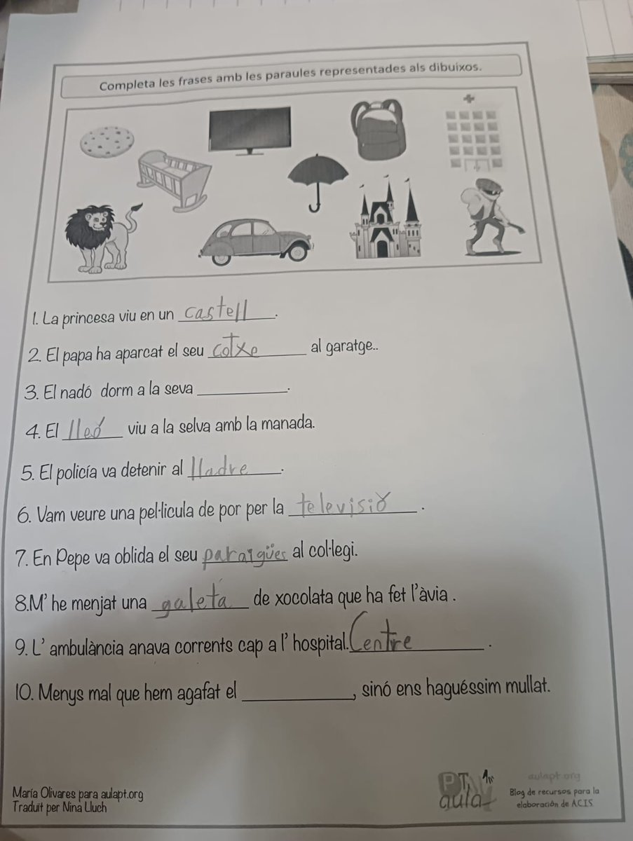 Manuela_Rubio's tweet photo. Quantes faltes d'ortografia compteu? @educaciocat @mariusserra @jbadia16 @Virgili7 @QuimMonzo @acciopelcatala @RosaSensat @llenguacat #escolapública Fins quan?! https://t.co/l6vmMedAQy