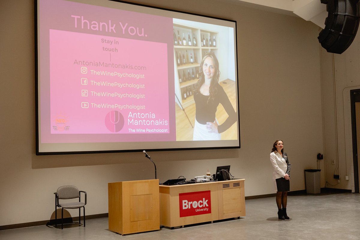 Antonia Mantonakis | The Wine Psychologist tweet media