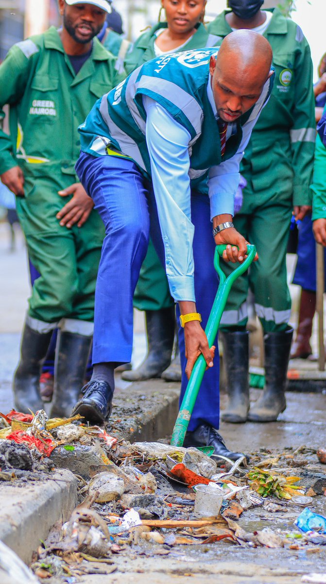 Geoffrey Mosiria tweet media