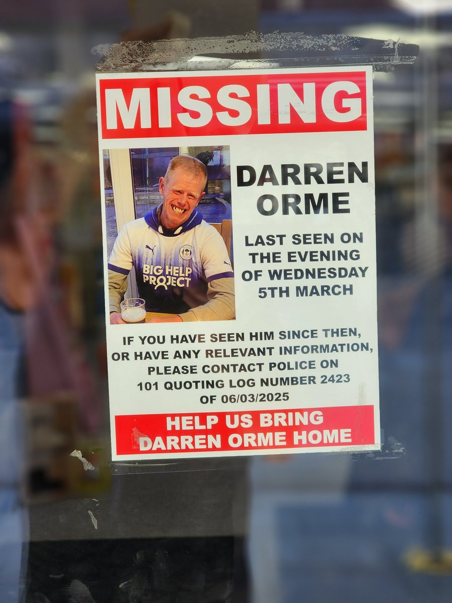 wafctravel's tweet photo. As of 13.00pm Darren is still missing
Wigan Royal mail office have kindly along with Galloways &amp; local  businesses placed the posters in visible positions
Also these posters have been printed and will be used
Please keep looking whilst on your day to day business
Call 101💙
#wafc https://t.co/WIydfv8sGl