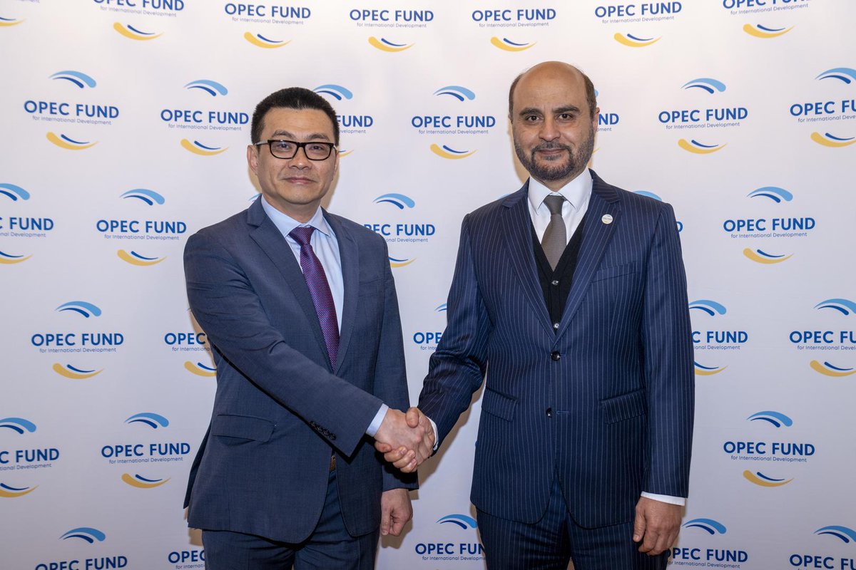 Our President welcomed HE Vu Le Thai Hoang <a href="/vulethaihoang/">Vu Le Thai Hoang</a>, Ambassador of #VietNam, to discuss potential co-financing opportunities aligned with the country’s development priorities. 🇻🇳 

➡️ The #OPECFund has been a partner in Viet Nam’s development since 1978, supporting key