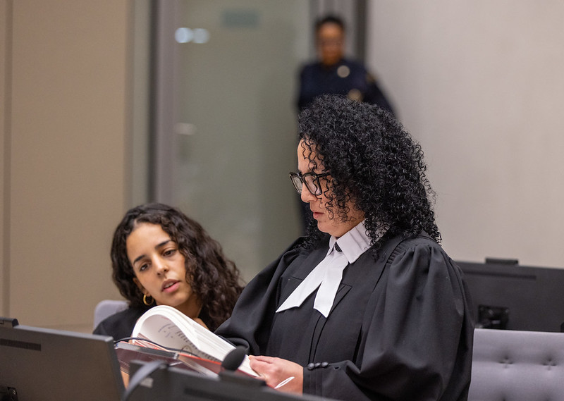 IntlCrimCourt's tweet image. #ICCProcess

In #ICC proceedings, each defendant has the right:
➡️to be informed of the charges;
➡️to be tried without undue delay;
➡️to remain silent;
➡️to be able to follow the proceedings in a language he or she fully understands;
among other rights.

ℹ️icc-cpi.int/about/defence