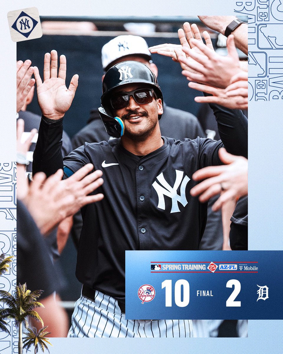 Yankees's tweet photo. Hang 10 🤙

#RepBX https://t.co/WheUw8PDBo