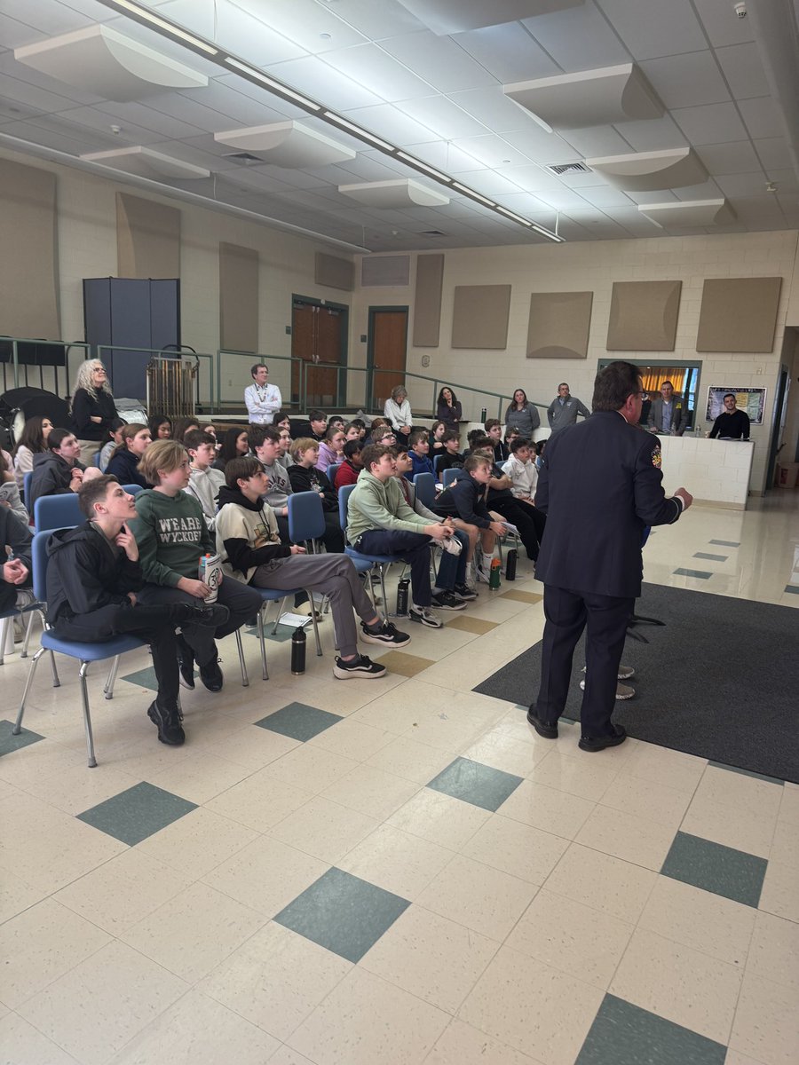 Danielle Florio tweet media