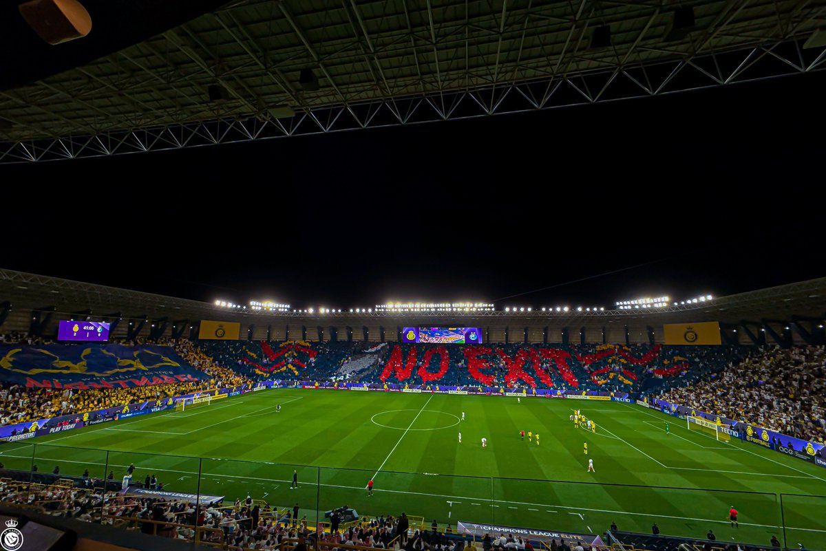 When passion meets perfection. AlAwal Park in all its finest. ✨🏟️