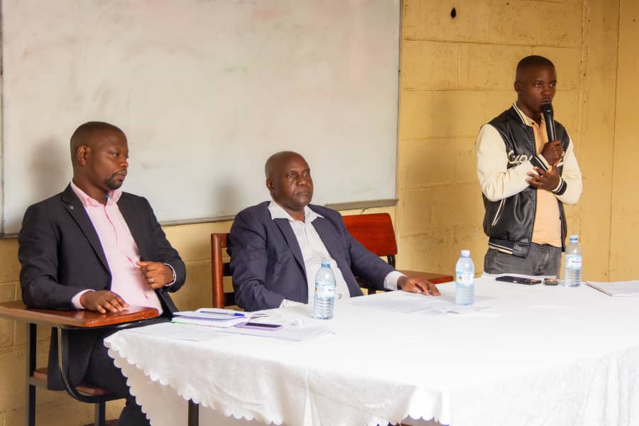 kamasaug's tweet photo. It was a joyful moment as @kamasaug
officially welcomed the Chancellor, Dr. Kiyonga Chrispus at Makerere University.  The function, which also doubled as our  reunion, connecting the alumni and continuing students, aimed at creating a self-sustaining association. 
#KamasaReunion https://t.co/lfgapRvmaH