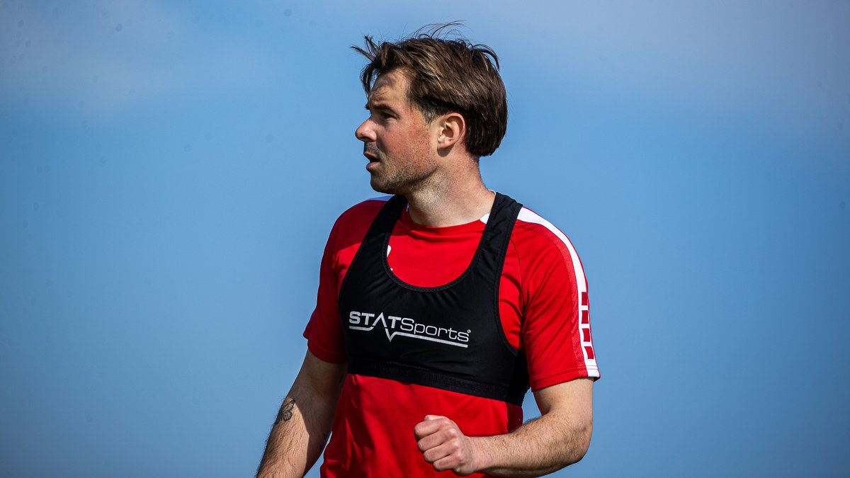 SVWW_official's tweet photo. Keine Zeit zum Durchatmen! Die Vorbereitung auf die Löwen läuft. 💪

#svww #dasWvereint #WIEM60 https://t.co/n6IZ2bLHNj