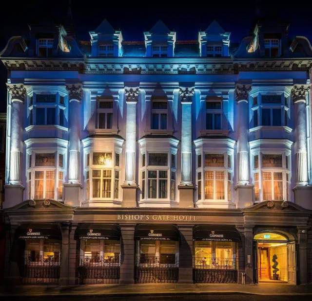 Historic Bishop’s Gate Hotel: A Gem in Derry’s City Centre: bit.ly/4b9yCJc #Derry #historichotels <a href="/BGhotelderry/">Bishop's Gate Hotel</a> #IrelandBlueBook