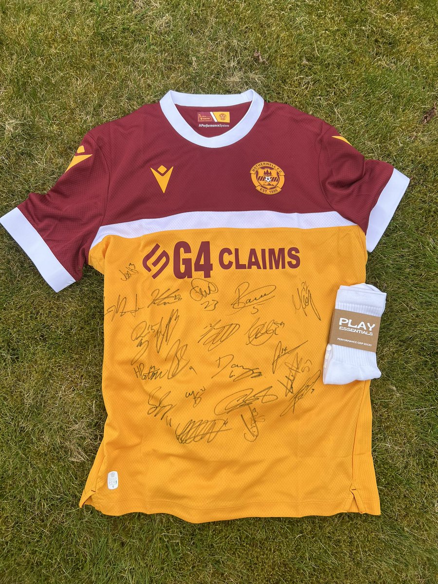 GIVEAWAY 👕 
To celebrate our launch we have decided to give a signed Motherwell FC shirt to one lucky follower. 

Rules:-
1. Must be following on Instagram and Twitter. 
2. Retweet this tweet.
3. Tag a friend.

Good Luck 🤞
