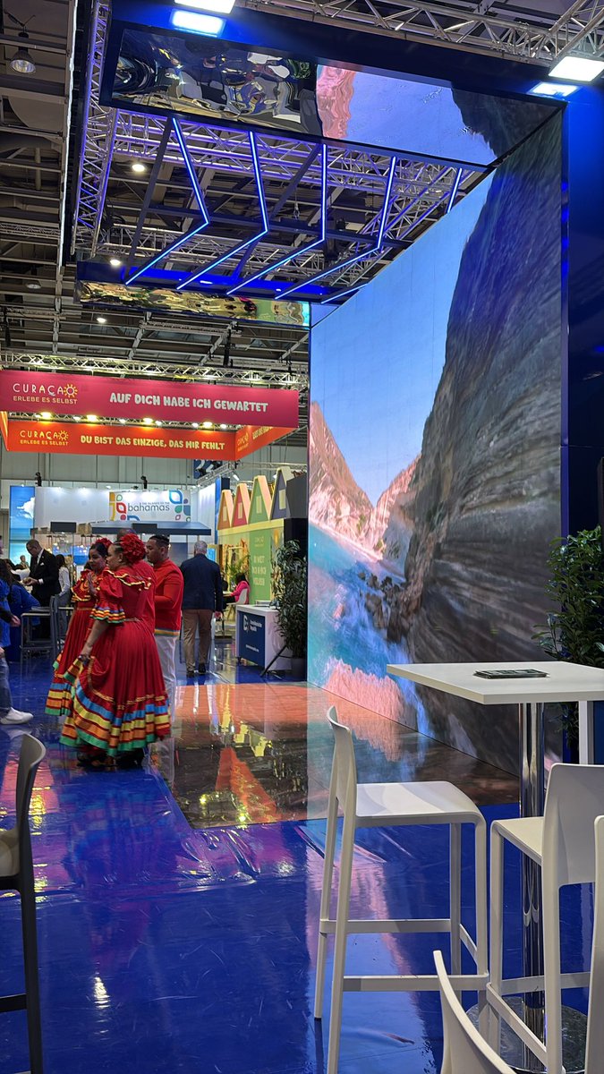 RamirGuiuAV's tweet photo. ITB 2025 at Messe Berlin. We helped to build at least 8 stands. Some sound systems, microphones, LED walls and floor LED screens, touchscreens, laptops, printers, lecterns and also some productions services. #itbberlin2025 https://t.co/NONtVCgFHZ