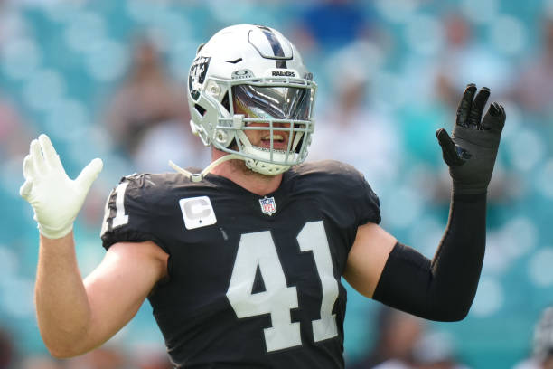 NFLMAVERICK's tweet photo. Thanks Spillane and I wish you all the best.

You were a Raiders throwback linebacker and the hustle was noted. https://t.co/81JthUi5qd