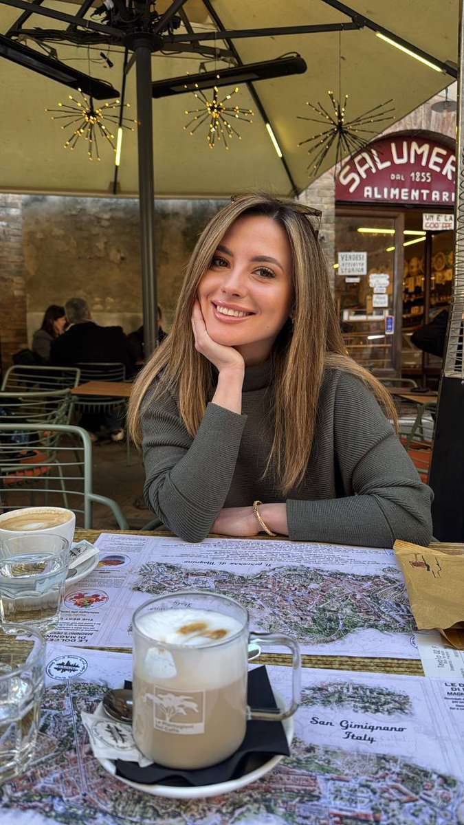 Yuli Kay tweet media