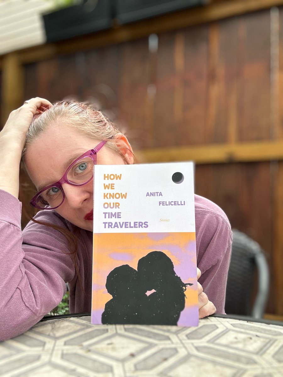 BookBanterBooks's tweet photo. ⚡  Book Banter
✨  Anita Felicelli
📚 How We Know Our Time Travelers
🗓️  Thursday, March 13th
🕕  6:00pm central
📍  Streaming live on YouTube.
🔗  https://t.co/PSNlVCdJtm https://t.co/lppO4IbYpq