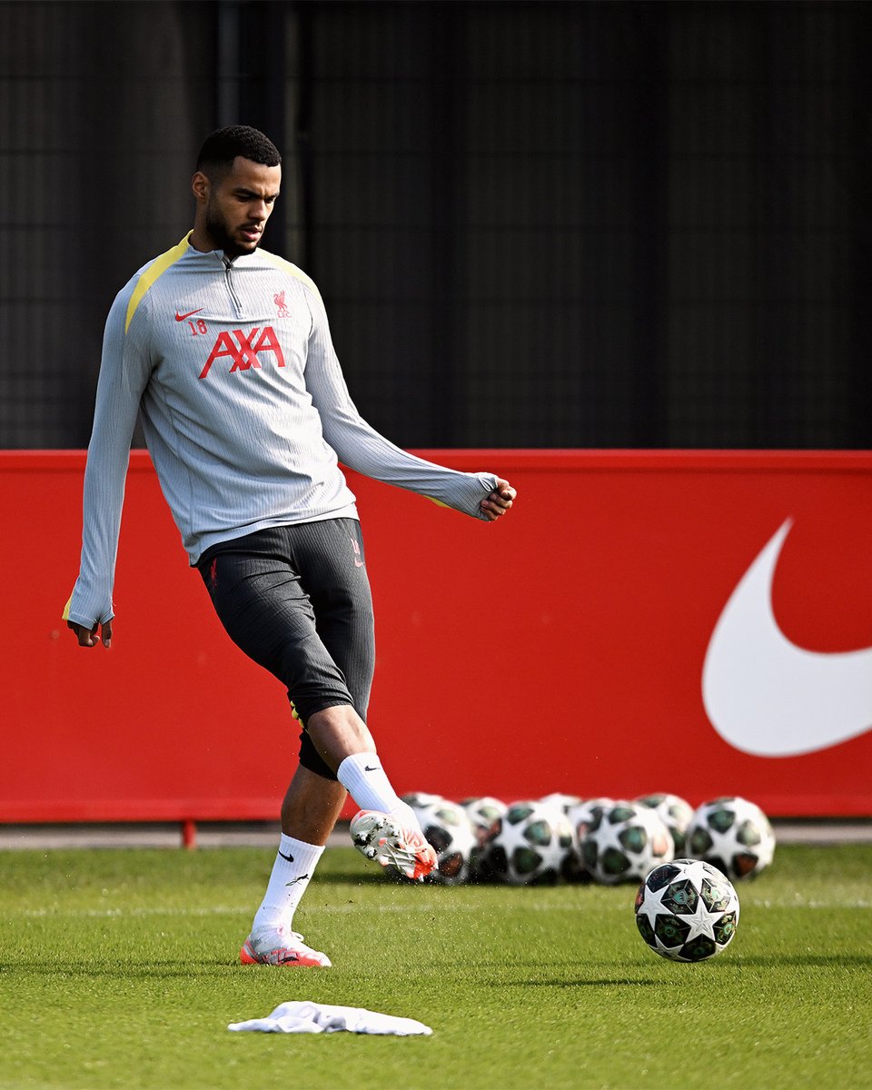 LFC's tweet photo. Cody 👊🇳🇱 https://t.co/3wkEwQgRdm