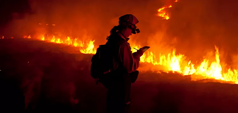 Sherry Leis has made significant contributions to NPS through her study of fire effects in prairies which provides info wildland fire managers use to make sound decisions.  (Photo by Julie Denesha)
#WomensHistoryMonth 
➡️More: nps.gov/articles/women…