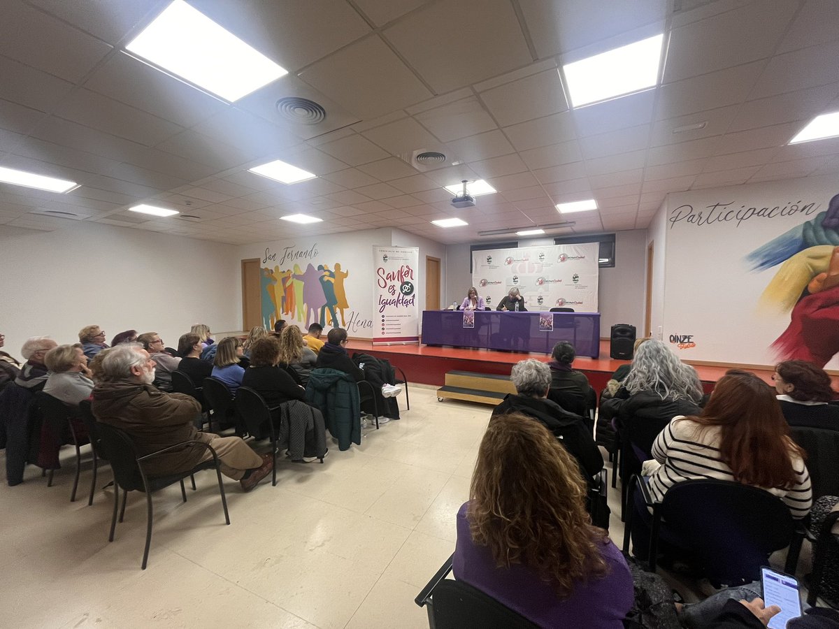 MujeresCCOOMad's tweet photo. Hoy en #SanFer con las @ccoohenares, ponencia de #MarisaCastro hablando sobre la memoria democrática de las #mujeres (miembros de las @pensCCOOMadrid #8M2025 https://t.co/HBivMijQAS