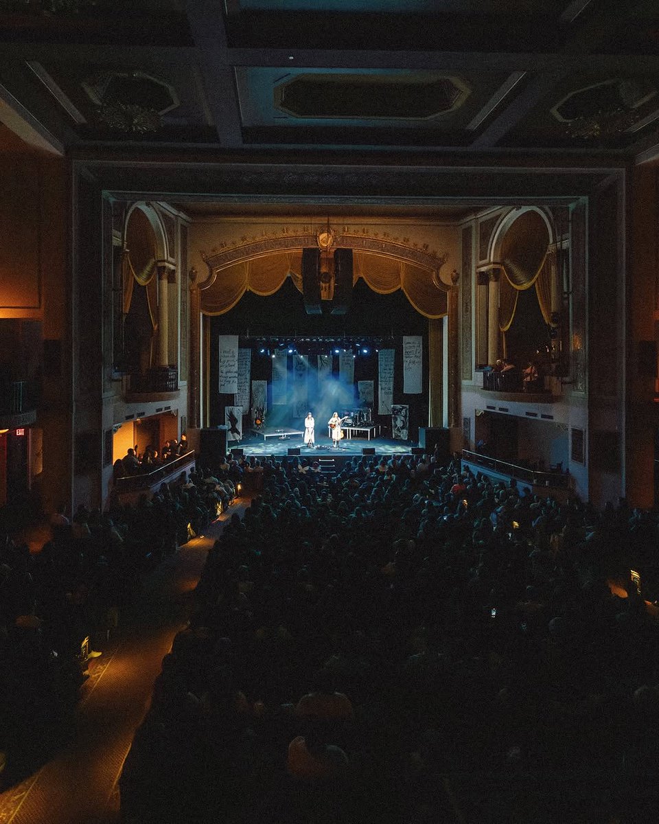 night 4 D.C. Washington ! what a dream venue. thank you so much for this special night and being so warm &amp; lovely ❦ couldn’t have wished for a better way to spend women’s day. tonight we play boston before paris casts her spells on us !