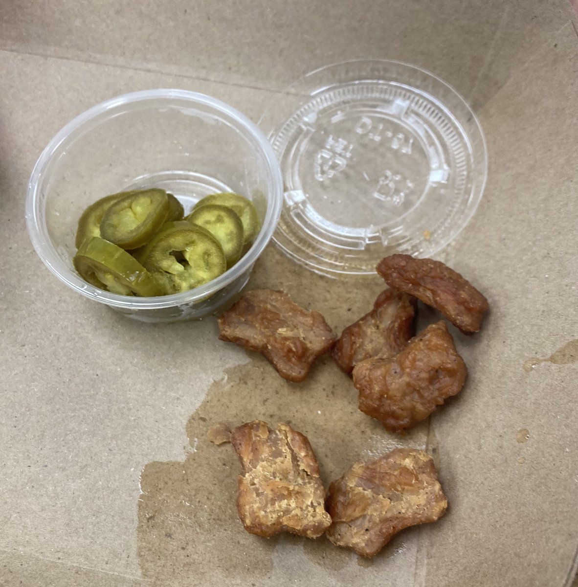 luhdryll's tweet photo. they’re feeding us jalapenos and dog treats now someone save america https://t.co/xJFexB3jkh