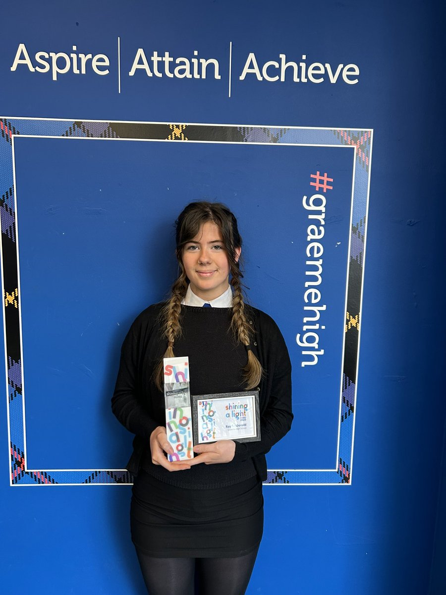 GHS Art and Design (@ghsartanddesign) on Twitter photo Congratulations to Ray Macdonald who has won the Falkirk Council ‘Shine a Light’ Art prize with her Advanced Higher work which is exhibited in the Park Gallery in Callendar House at the moment. 💫💪 #shinealight <a href="/GHSfalkirk/">Graeme High School</a> Congratulations to Ray Macdonald who has won the Falkirk Council ‘Shine a Light’ Art prize with her Advanced Higher work which is exhibited in the Park Gallery in Callendar House at the moment. 💫💪 #shinealight <a href="/GHSfalkirk/">Graeme High School</a>