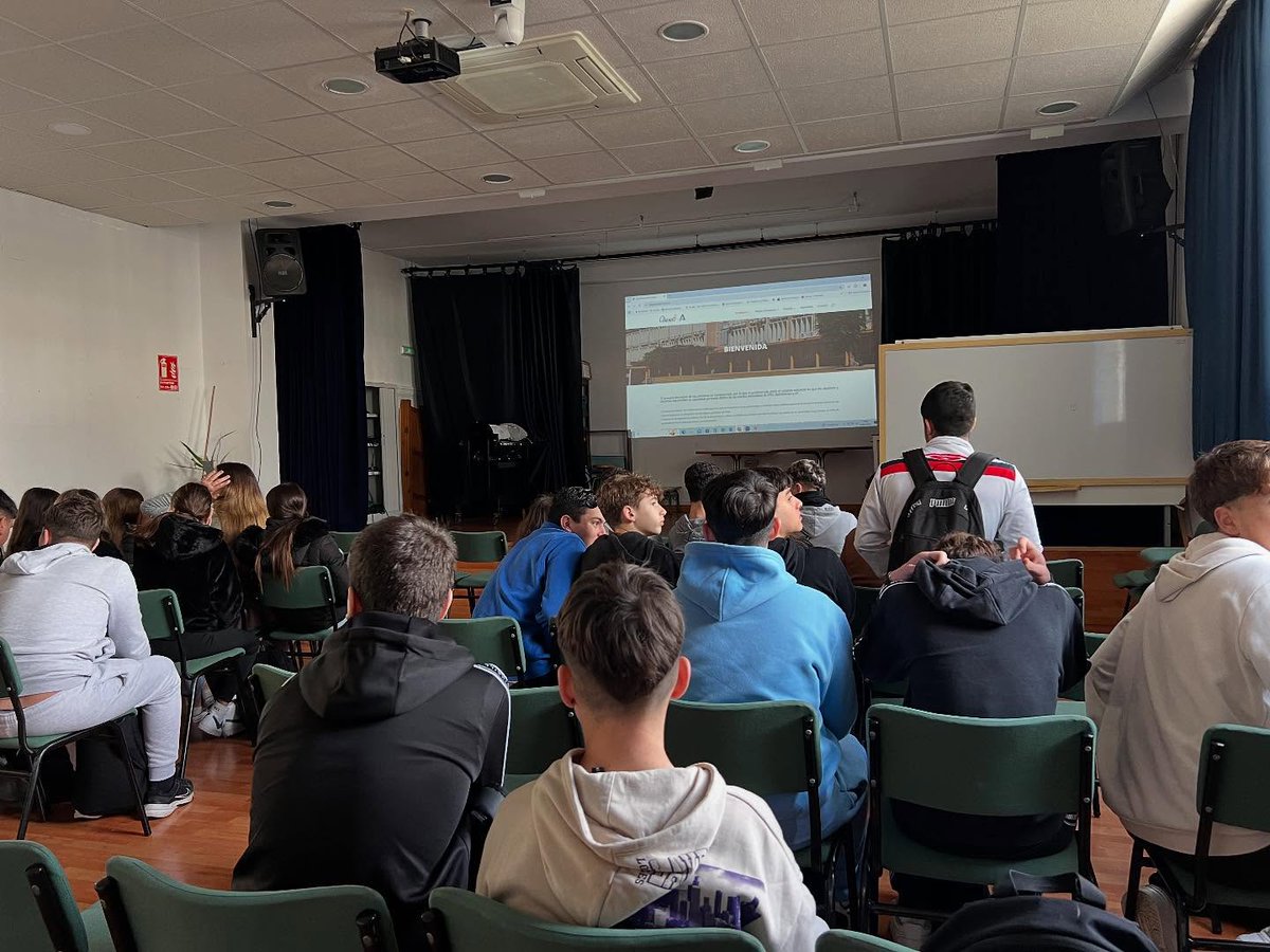 IES Lago Ligur tweet media