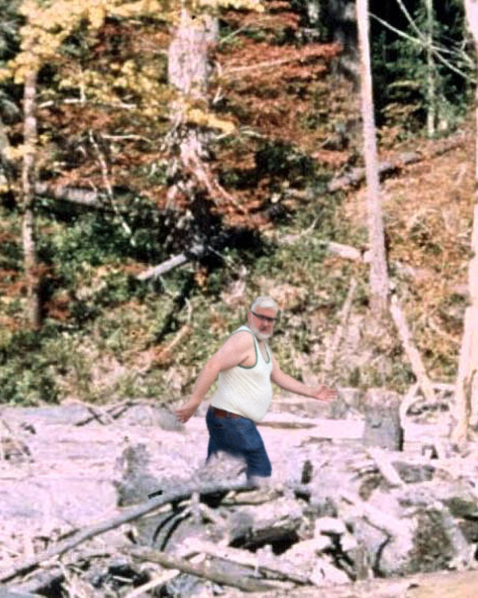 Matilda Artichoke of the UK Council of Meat Raffles will be furious that Darren Pizzazz has been spotted in the wild! 

According to the off duty magician who captured this pic, he was racing around woods looking for pork pies!

News on season 2 of Meat Raffles is coming soon! 🍖