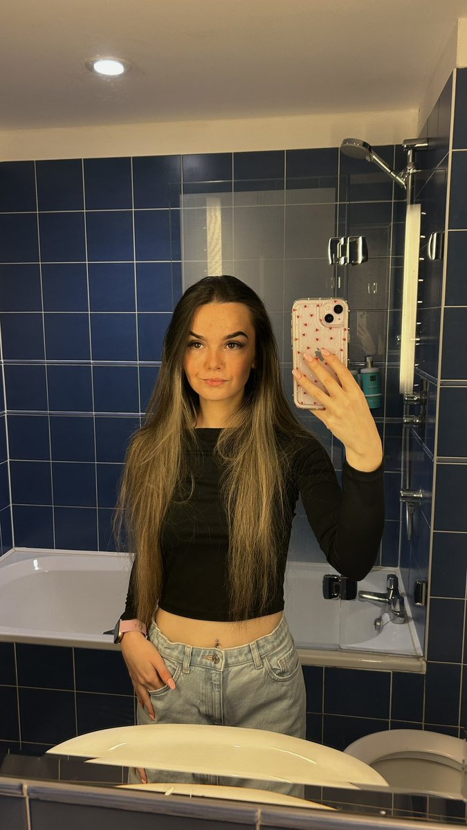 Charlotte tweet media