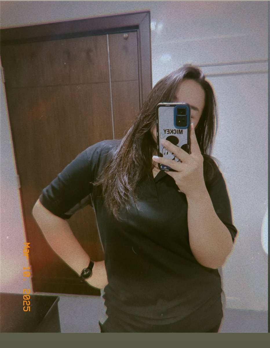 หุ่นแบบหนู มีใครอยากกอดไหมค่าาา 🍑😝
#สาวอ้วน #ขี้อ่อย #ขี้อ้อน #chubbygirl
#chubbygirlbkk #skinship