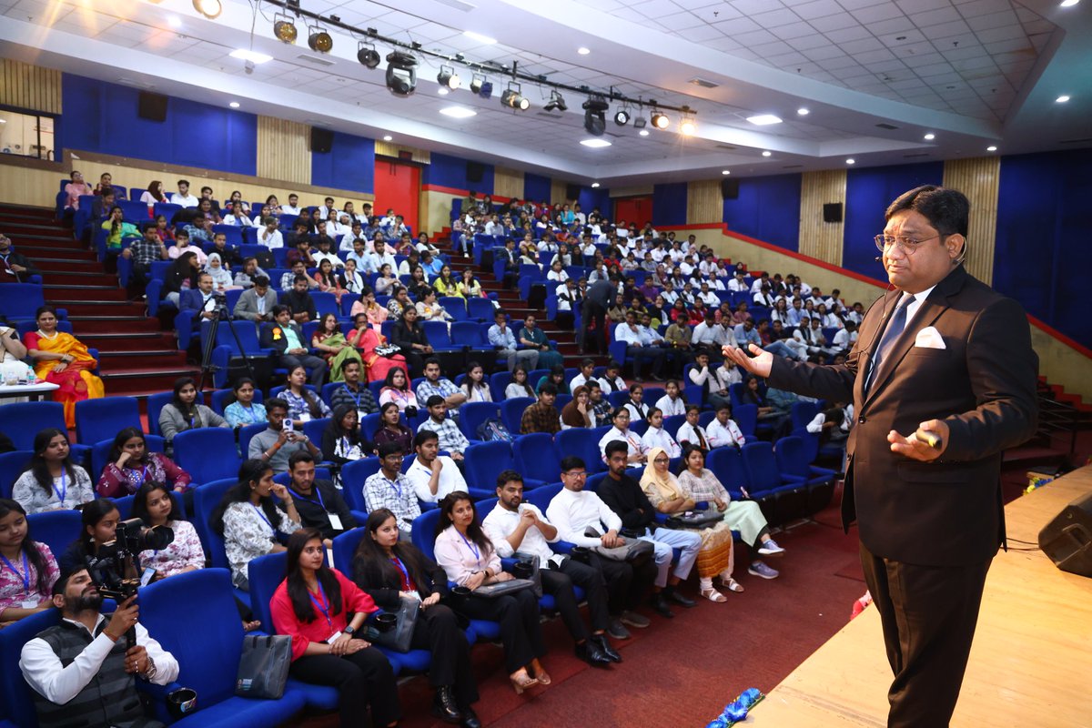 drniteshbansal's tweet image. Excited for the impact they will make in the industry.

#AlliedHealth #Healthforce